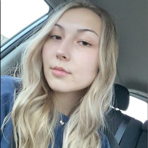 Meet your Posher, Marina